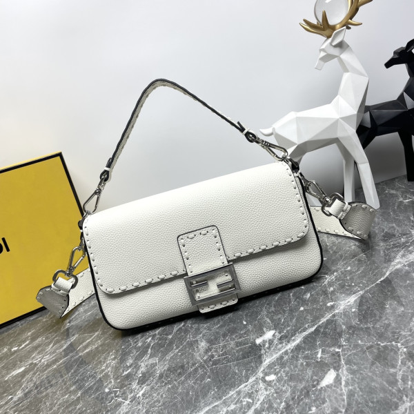 (image for) FENDI BAGUETTE-27*6*15CM