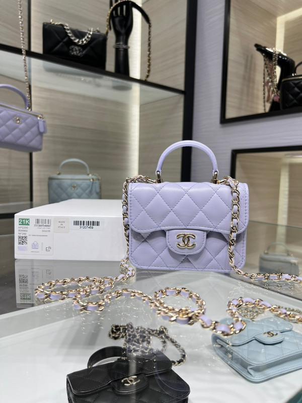 (image for) CL FLAP COIN PURSE WITH CHAIN