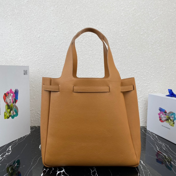 (image for) PRADA Leather tote