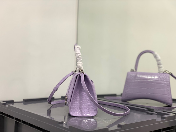 (image for) BALENCIAGA HOURGLASS