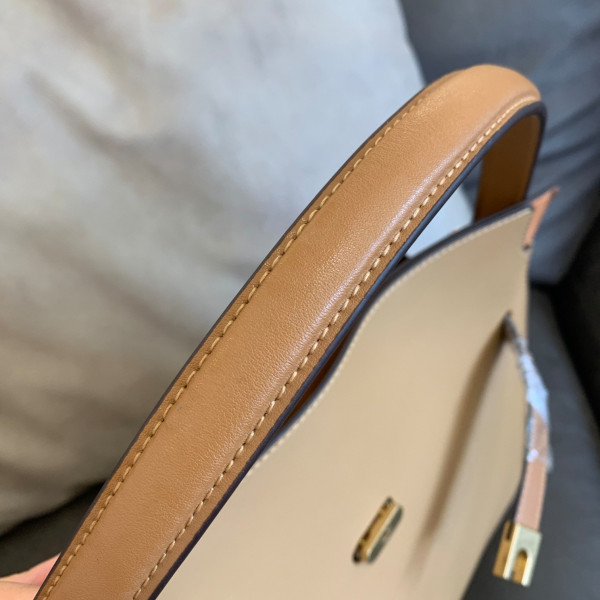 TORY BURCH LEE RADZIWILL (image for) TORY BURCH LEE RADZIWILL