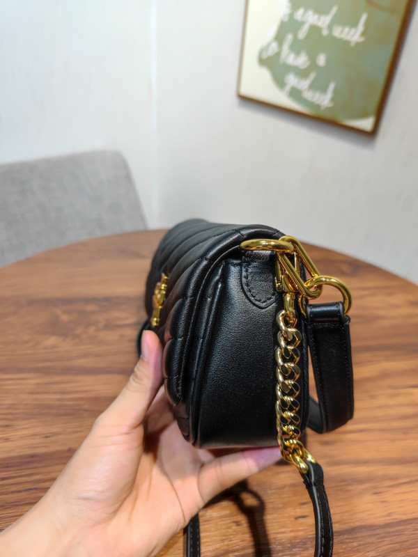 TORY BURCH SMALL KIRA CHEVRON (image for) TORY BURCH SMALL KIRA CHEVRON