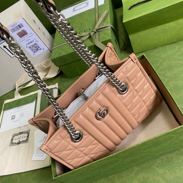 GUCCI GG Marmont Tote Bag [681483-4] CELINE CHANEL ACCESSORIES LOEWE SHOES LOUIS VUITTON DIRO YSL OTHER BRAND HANDBAGS BALENCIAGA BOTTEGA VENETA GOYARD HERMES BURBERRY VALENTINO GUCCI FENDI MIUMIU CHLOE PRADA BVLGARI SUITCASE NEW ARRIVAL 