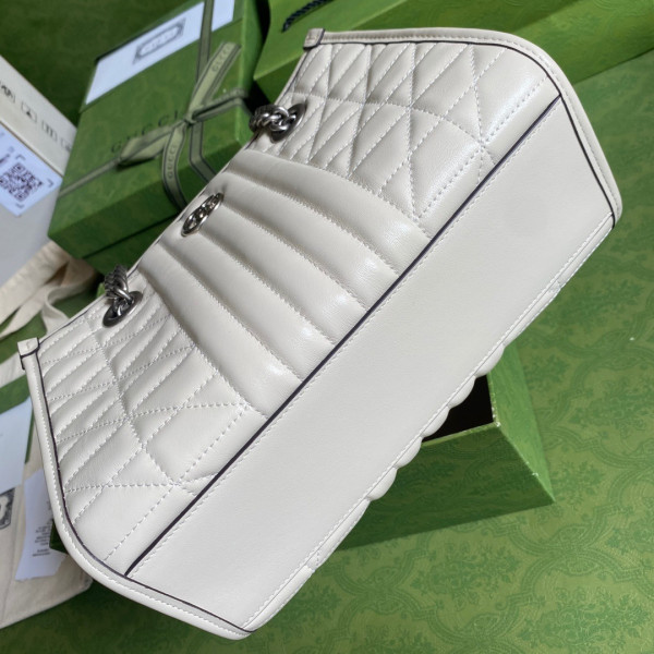 GUCCI GG Marmont Tote Bag [681483-3] CELINE CHANEL ACCESSORIES LOEWE SHOES LOUIS VUITTON DIRO YSL OTHER BRAND HANDBAGS BALENCIAGA BOTTEGA VENETA GOYARD HERMES BURBERRY VALENTINO GUCCI FENDI MIUMIU CHLOE PRADA BVLGARI SUITCASE NEW ARRIVAL 