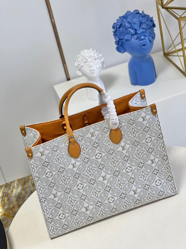 LOUIS VUITTON ONTHEGO GM [Louis1115] CELINE CHANEL ACCESSORIES LOEWE SHOES LOUIS VUITTON DIRO YSL OTHER BRAND HANDBAGS BALENCIAGA BOTTEGA VENETA GOYARD HERMES BURBERRY VALENTINO GUCCI FENDI MIUMIU CHLOE PRADA BVLGARI SUITCASE NEW ARRIVAL 