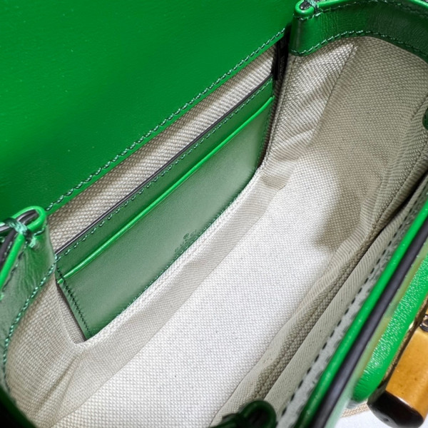 GUCCI Mini top handle bag with Bamboo [686864-7] CELINE CHANEL ACCESSORIES LOEWE SHOES LOUIS VUITTON DIRO YSL OTHER BRAND HANDBAGS BALENCIAGA BOTTEGA VENETA GOYARD HERMES BURBERRY VALENTINO GUCCI FENDI MIUMIU CHLOE PRADA BVLGARI SUITCASE NEW ARRIVAL 
