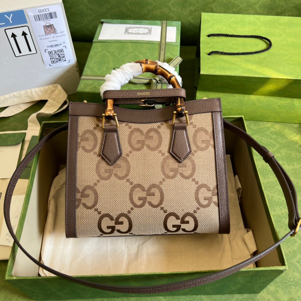 (image for) Gucci Diana small tote bag with jumbo GG