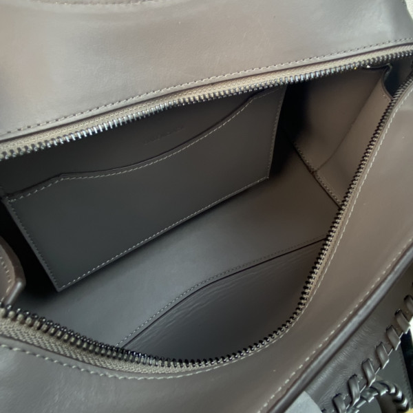 (image for) BALENCIAGA NEO CLASSIC SMALL TOP HANDLE BAG