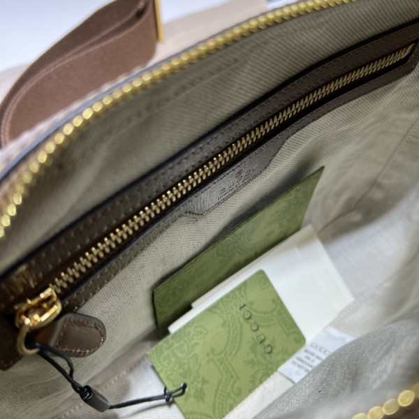 (image for) GUCCI Messenger bag with Interlocking G