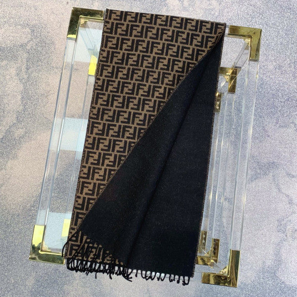 (image for) FENDI SCARF