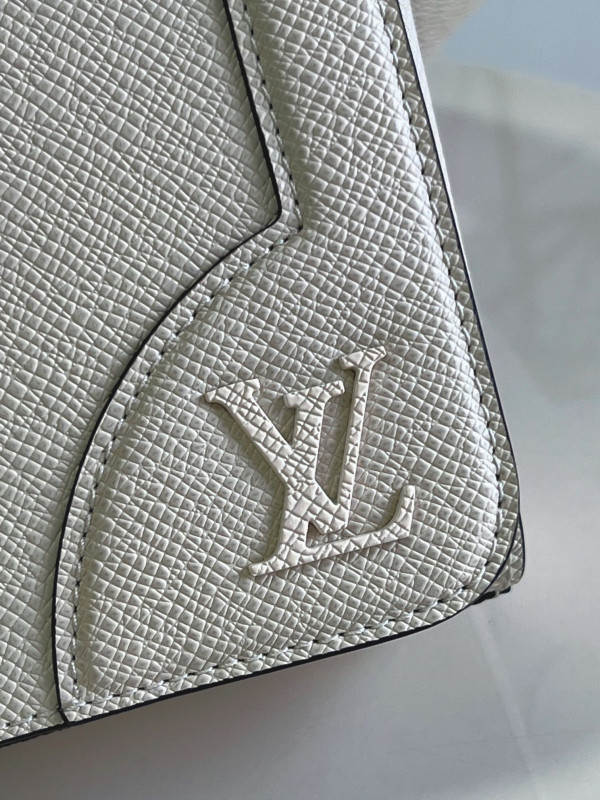 LOUIS VUITTON NEW FLAP MESSENGER [Louis1103] CELINE CHANEL ACCESSORIES LOEWE SHOES LOUIS VUITTON DIRO YSL OTHER BRAND HANDBAGS BALENCIAGA BOTTEGA VENETA GOYARD HERMES BURBERRY VALENTINO GUCCI FENDI MIUMIU CHLOE PRADA BVLGARI SUITCASE NEW ARRIVAL 