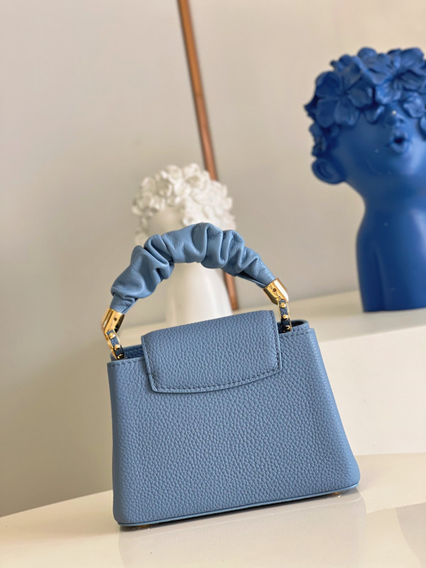 LOUIS VUITTON CAPUCINES MINI [Louis1098] CELINE CHANEL ACCESSORIES LOEWE SHOES LOUIS VUITTON DIRO YSL OTHER BRAND HANDBAGS BALENCIAGA BOTTEGA VENETA GOYARD HERMES BURBERRY VALENTINO GUCCI FENDI MIUMIU CHLOE PRADA BVLGARI SUITCASE NEW ARRIVAL 