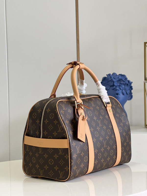 LOUIS VUITTON CARRYALL [M40074] CELINE CHANEL ACCESSORIES LOEWE SHOES LOUIS VUITTON DIRO YSL OTHER BRAND HANDBAGS BALENCIAGA BOTTEGA VENETA GOYARD HERMES BURBERRY VALENTINO GUCCI FENDI MIUMIU CHLOE PRADA BVLGARI SUITCASE NEW ARRIVAL 