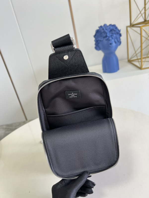 LOUIS VUITTON AVENUE SLING BAG [M30443] CELINE CHANEL ACCESSORIES LOEWE SHOES LOUIS VUITTON DIRO YSL OTHER BRAND HANDBAGS BALENCIAGA BOTTEGA VENETA GOYARD HERMES BURBERRY VALENTINO GUCCI FENDI MIUMIU CHLOE PRADA BVLGARI SUITCASE NEW ARRIVAL 