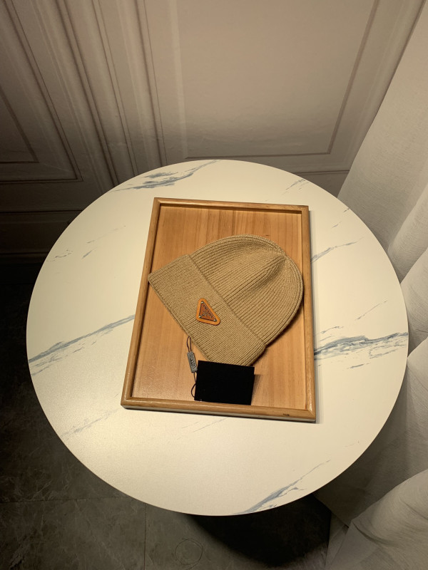 PRADA HAT [Prada114] CELINE CHANEL ACCESSORIES LOEWE SHOES LOUIS VUITTON DIRO YSL OTHER BRAND HANDBAGS BALENCIAGA BOTTEGA VENETA GOYARD HERMES BURBERRY VALENTINO GUCCI FENDI MIUMIU CHLOE PRADA BVLGARI SUITCASE NEW ARRIVAL 