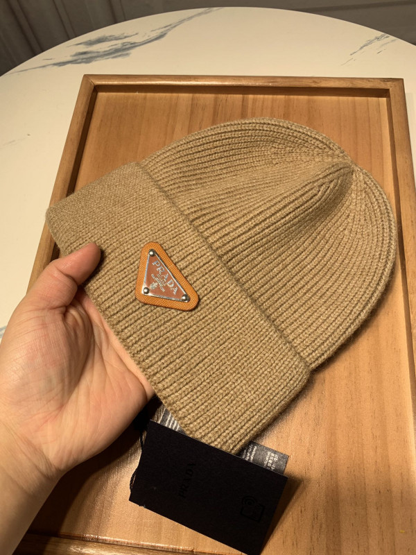 PRADA HAT [Prada114] CELINE CHANEL ACCESSORIES LOEWE SHOES LOUIS VUITTON DIRO YSL OTHER BRAND HANDBAGS BALENCIAGA BOTTEGA VENETA GOYARD HERMES BURBERRY VALENTINO GUCCI FENDI MIUMIU CHLOE PRADA BVLGARI SUITCASE NEW ARRIVAL 