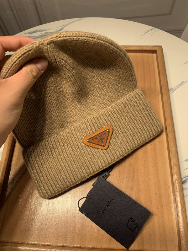 PRADA HAT [Prada114] CELINE CHANEL ACCESSORIES LOEWE SHOES LOUIS VUITTON DIRO YSL OTHER BRAND HANDBAGS BALENCIAGA BOTTEGA VENETA GOYARD HERMES BURBERRY VALENTINO GUCCI FENDI MIUMIU CHLOE PRADA BVLGARI SUITCASE NEW ARRIVAL 