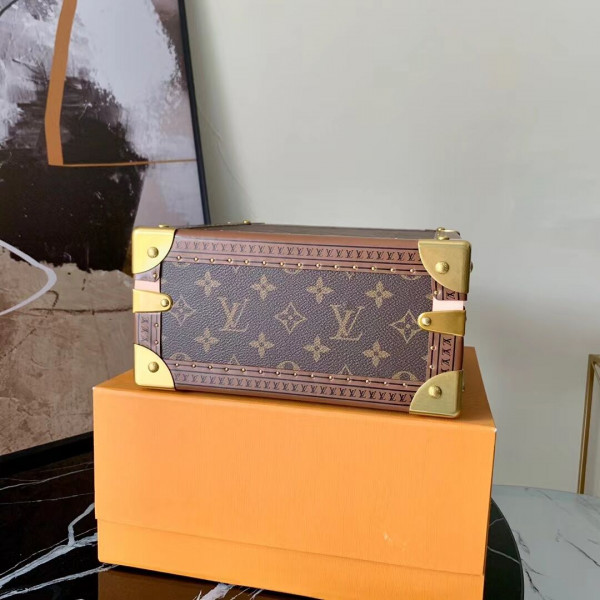 (image for) LOUIS VUITTON JEWELRY BOX