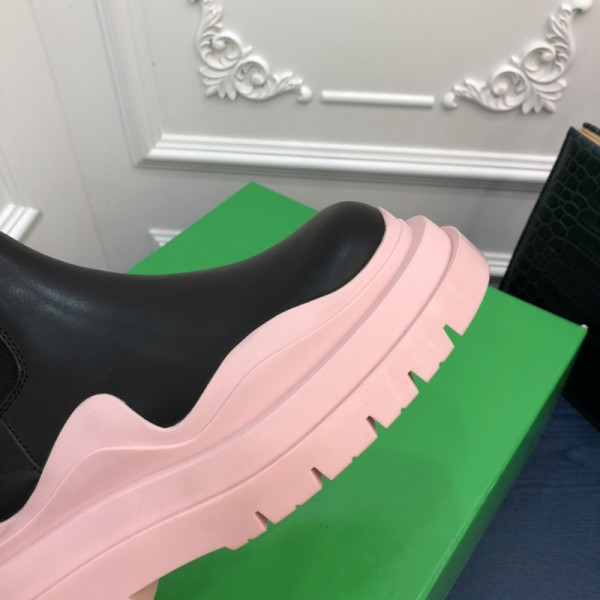 (image for) BOTTEGA VENETA TIRE