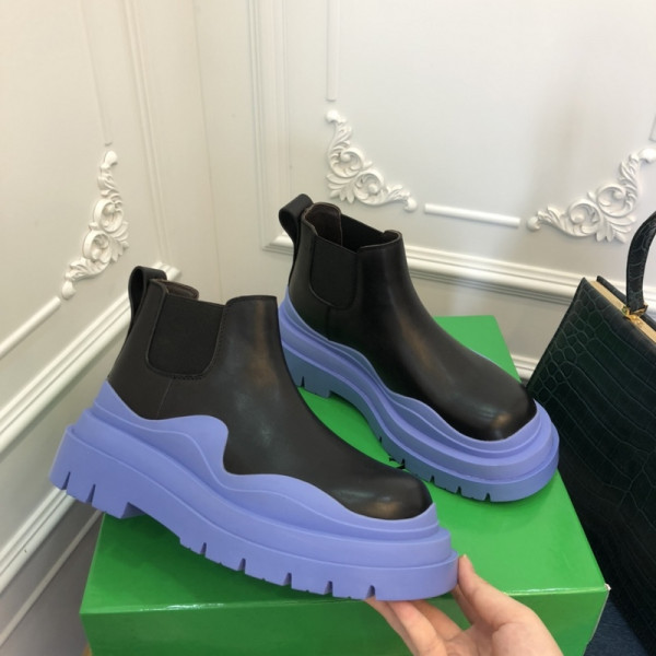 (image for) BOTTEGA VENETA TIRE