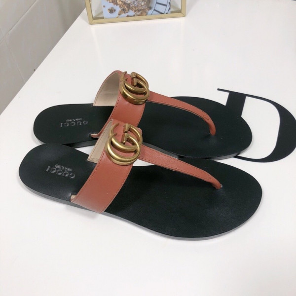 (image for) GUCCI Leather thong sandal with Double G