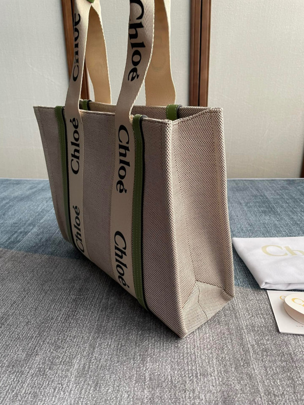 (image for) CHLO? MEDIUM WOODY TOTE BAG