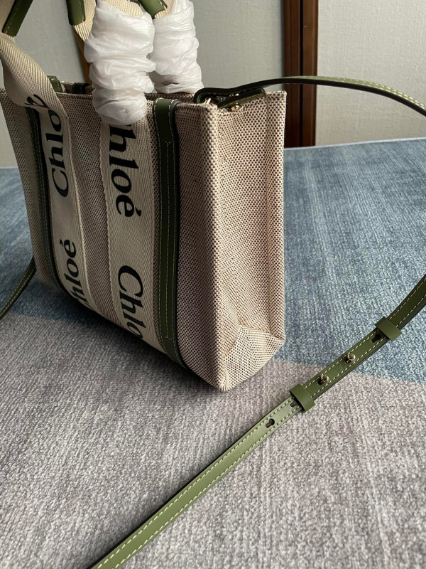 (image for) CHLO? SMALL WOODY TOTE BAG WITH STRAP