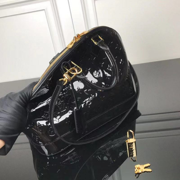 (image for) LOUIS VUITTON ALMA PM