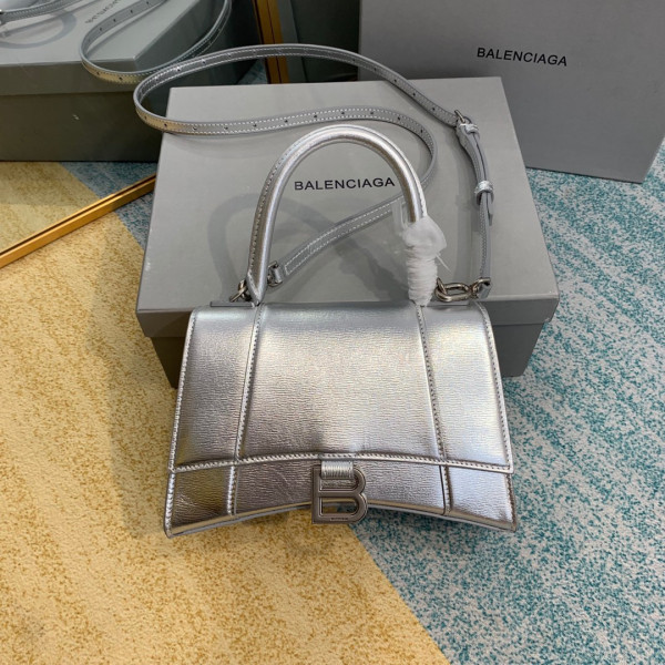 (image for) BALENCIAGA HOURGLASS