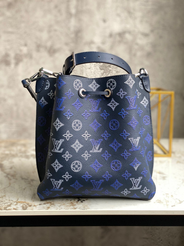 (image for) LOUIS VUITTON MURIA