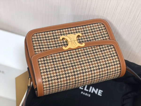 (image for) CELIN* MEDIUM TRIOMPHE BAG