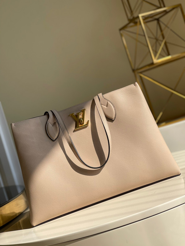 LOUIS VUITTON LOCKME SHOPPER (image for) LOUIS VUITTON LOCKME SHOPPER