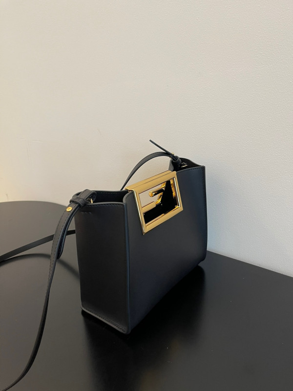 (image for) FENDI WAY SMALL