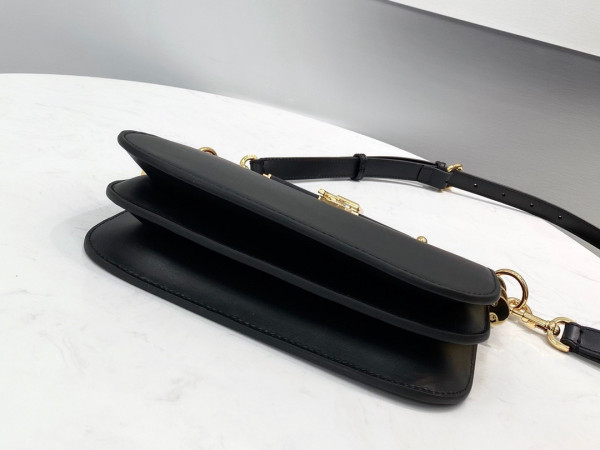 (image for) FENDI TOUCH