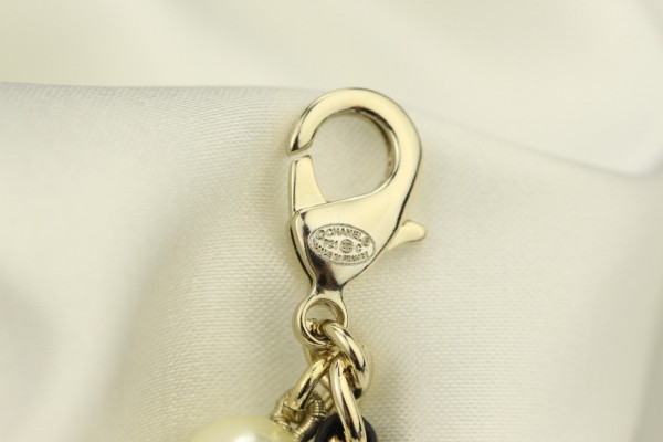 (image for) CL NECKLACE