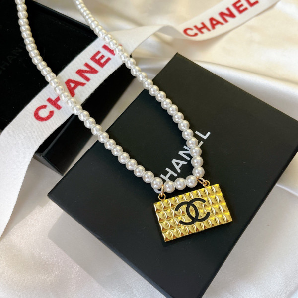 (image for) CL NECKLACE