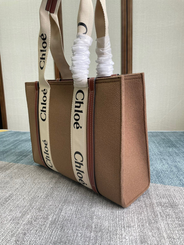 (image for) CHLO? MEDIUM WOODY TOTE BAG