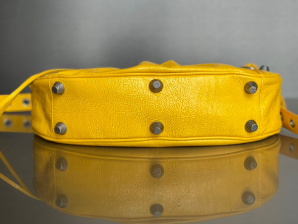 (image for) BALENCIAGA WOMEN'S LE CAGOLE SMALL SHOULDER BAG