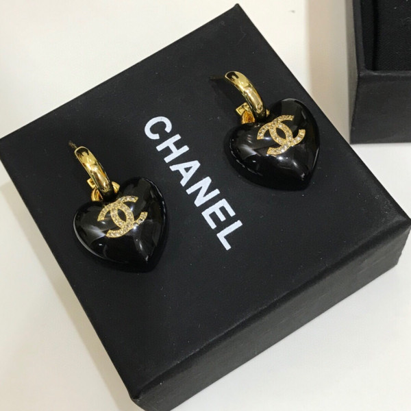 (image for) CL EARRINGS