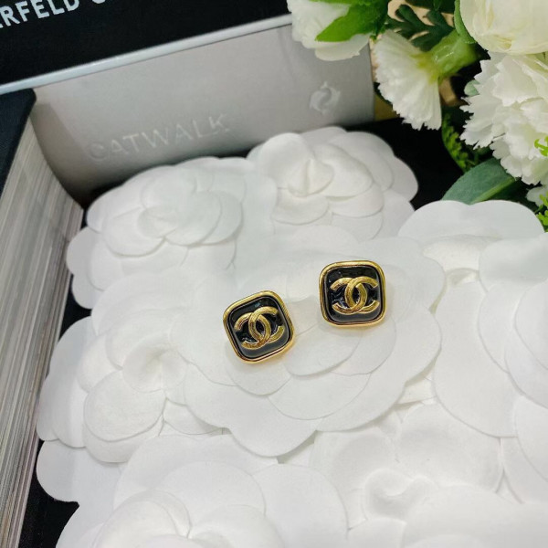 CL EARRINGS [Cl1845] CELINE CHANEL ACCESSORIES LOEWE SHOES LOUIS VUITTON DIRO YSL OTHER BRAND HANDBAGS BALENCIAGA BOTTEGA VENETA GOYARD HERMES BURBERRY VALENTINO GUCCI FENDI MIUMIU CHLOE PRADA BVLGARI SUITCASE NEW ARRIVAL 
