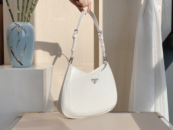 PRADA Cleo brushed leather shoulder bag [1BC156-1] CELINE CHANEL ACCESSORIES LOEWE SHOES LOUIS VUITTON DIRO YSL OTHER BRAND HANDBAGS BALENCIAGA BOTTEGA VENETA GOYARD HERMES BURBERRY VALENTINO GUCCI FENDI MIUMIU CHLOE PRADA BVLGARI SUITCASE NEW ARRIVAL 