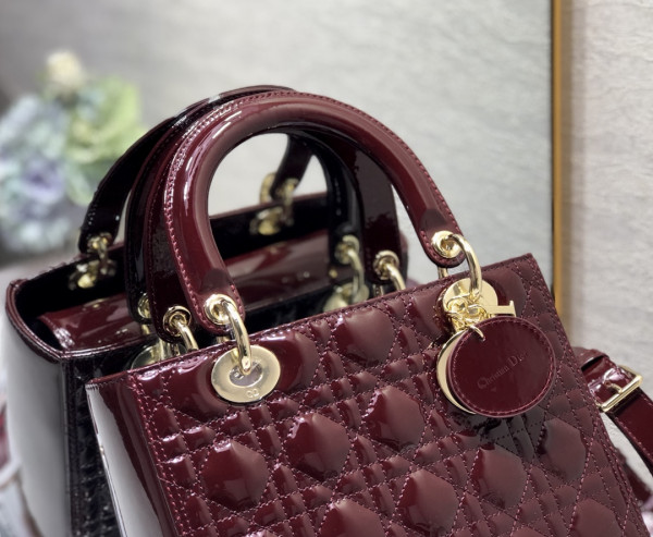 LADY DIro MEDIUM 24CM [DIRO883] CELINE CHANEL ACCESSORIES LOEWE SHOES LOUIS VUITTON DIRO YSL OTHER BRAND HANDBAGS BALENCIAGA BOTTEGA VENETA GOYARD HERMES BURBERRY VALENTINO GUCCI FENDI MIUMIU CHLOE PRADA BVLGARI SUITCASE NEW ARRIVAL 