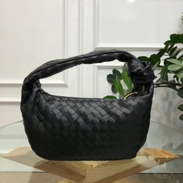 BOTTEGA VENETA Small Jodie [Bottega101] CELINE CHANEL ACCESSORIES LOEWE SHOES LOUIS VUITTON DIRO YSL OTHER BRAND HANDBAGS BALENCIAGA BOTTEGA VENETA GOYARD HERMES BURBERRY VALENTINO GUCCI FENDI MIUMIU CHLOE PRADA BVLGARI SUITCASE NEW ARRIVAL 