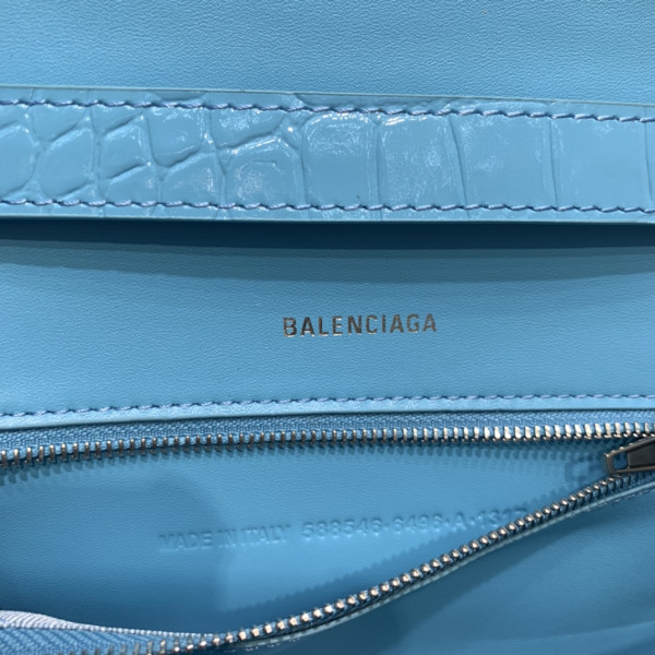 BALENCIAGA HOURGLASS CHAIN BAG [Balenciaga311] CELINE CHANEL ACCESSORIES LOEWE SHOES LOUIS VUITTON DIRO YSL OTHER BRAND HANDBAGS BALENCIAGA BOTTEGA VENETA GOYARD HERMES BURBERRY VALENTINO GUCCI FENDI MIUMIU CHLOE PRADA BVLGARI SUITCASE NEW ARRIVAL 