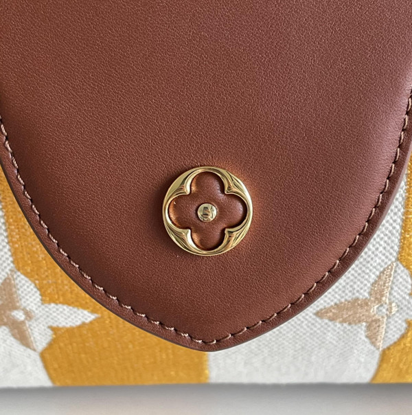 LOUIS VUITTON CAPUCINES MM [Louis1036] CELINE CHANEL ACCESSORIES LOEWE SHOES LOUIS VUITTON DIRO YSL OTHER BRAND HANDBAGS BALENCIAGA BOTTEGA VENETA GOYARD HERMES BURBERRY VALENTINO GUCCI FENDI MIUMIU CHLOE PRADA BVLGARI SUITCASE NEW ARRIVAL 
