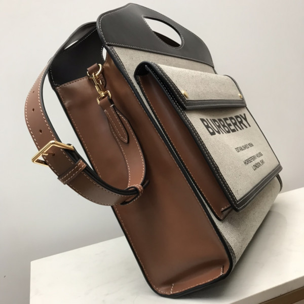 BURBERRY Medium Two-tone Canvas and Leather Pocket Tote [Burberry166] CELINE CHANEL ACCESSORIES LOEWE SHOES LOUIS VUITTON DIRO YSL OTHER BRAND HANDBAGS BALENCIAGA BOTTEGA VENETA GOYARD HERMES BURBERRY VALENTINO GUCCI FENDI MIUMIU CHLOE PRADA BVLGARI SUITCASE NEW ARRIVAL 