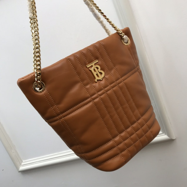 BURBERRY Small Quilted Lambskin Lola Bucket Bag [Burberry161] CELINE CHANEL ACCESSORIES LOEWE SHOES LOUIS VUITTON DIRO YSL OTHER BRAND HANDBAGS BALENCIAGA BOTTEGA VENETA GOYARD HERMES BURBERRY VALENTINO GUCCI FENDI MIUMIU CHLOE PRADA BVLGARI SUITCASE NEW ARRIVAL 