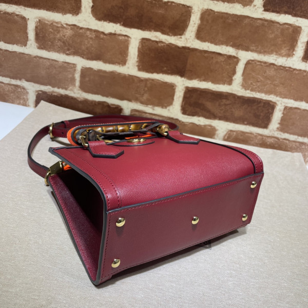 Gucci Diana mini tote bag [655661-7] CELINE CHANEL ACCESSORIES LOEWE SHOES LOUIS VUITTON DIRO YSL OTHER BRAND HANDBAGS BALENCIAGA BOTTEGA VENETA GOYARD HERMES BURBERRY VALENTINO GUCCI FENDI MIUMIU CHLOE PRADA BVLGARI SUITCASE NEW ARRIVAL 