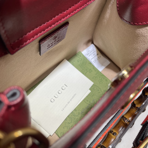 Gucci Diana mini tote bag [655661-7] CELINE CHANEL ACCESSORIES LOEWE SHOES LOUIS VUITTON DIRO YSL OTHER BRAND HANDBAGS BALENCIAGA BOTTEGA VENETA GOYARD HERMES BURBERRY VALENTINO GUCCI FENDI MIUMIU CHLOE PRADA BVLGARI SUITCASE NEW ARRIVAL 