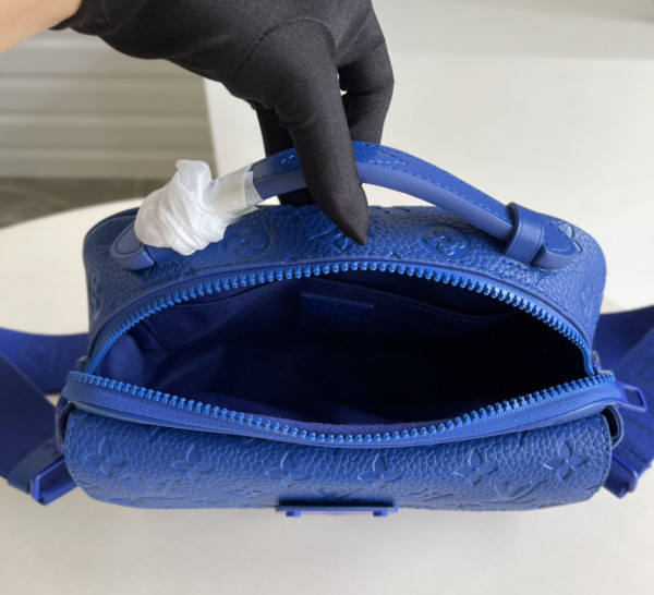 LOUIS VUITTON S LOCK MESSENGER [M58488] CELINE CHANEL ACCESSORIES LOEWE SHOES LOUIS VUITTON DIRO YSL OTHER BRAND HANDBAGS BALENCIAGA BOTTEGA VENETA GOYARD HERMES BURBERRY VALENTINO GUCCI FENDI MIUMIU CHLOE PRADA BVLGARI SUITCASE NEW ARRIVAL 